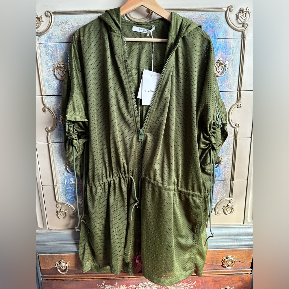 💯 Authentic Oversized Givenchy Olive Green Hooded Jacket NWT